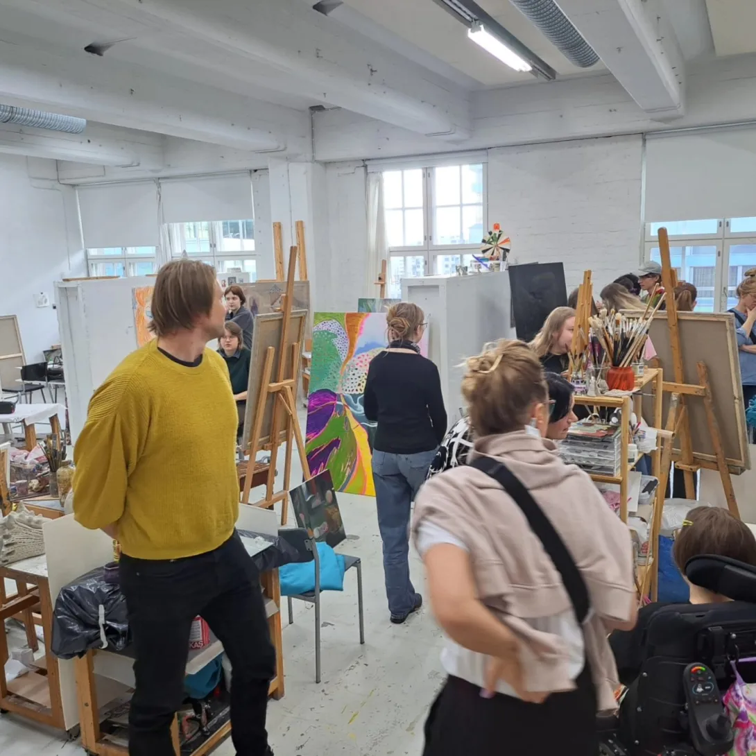 Fria Konstskolans urvalskurs till måleriutbildningen ordnas den 18–22 maj 2026.